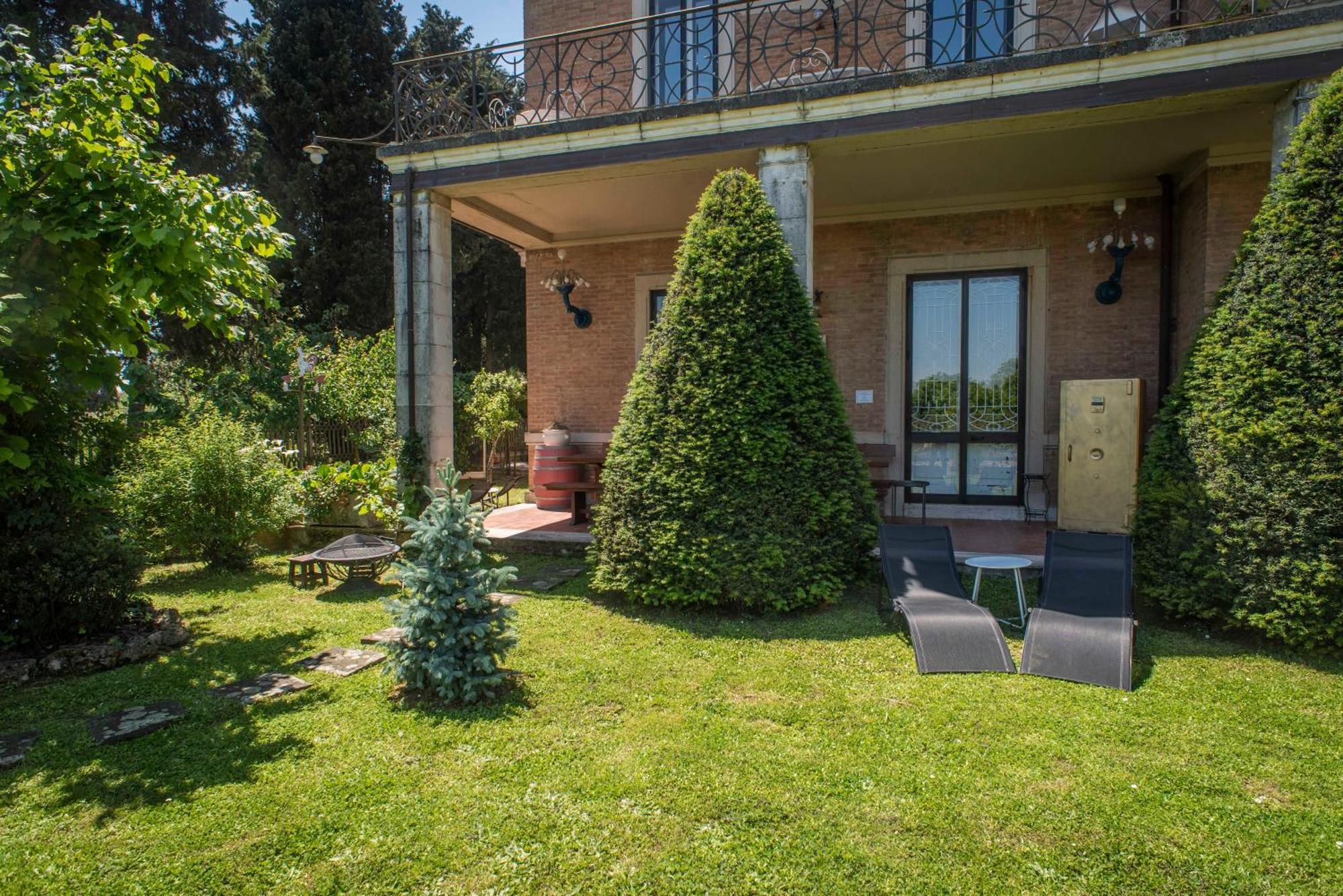 Villa Elvira 1931 시에나 외부 사진